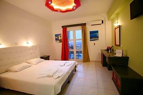 Premium Double Room with Sea View + extra Bed