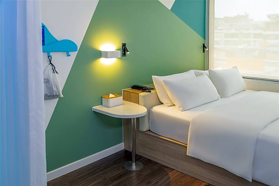 Tru by Hilton Ha Long Hon Gai Centre