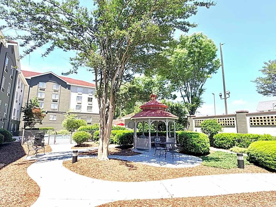 La Quinta Inn & Suites by Wyndham Birmingham Homewood