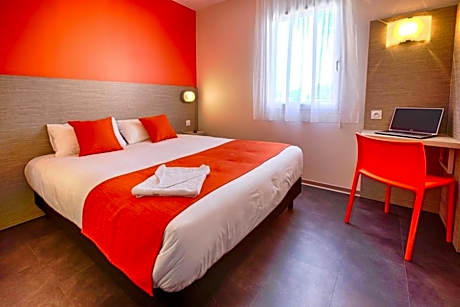 Hôtel Formules Club 2