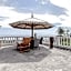 Adinda Beach Hotel and Villa