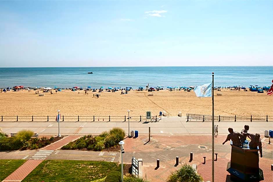 Sheraton Virginia Beach Oceanfront Hotel