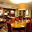 Premier Inn Lon Heathrow Airport T2 & T3 (Bath Rd)