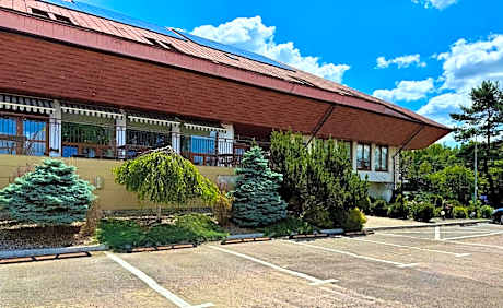 Hotel Zajazd Tumidaj