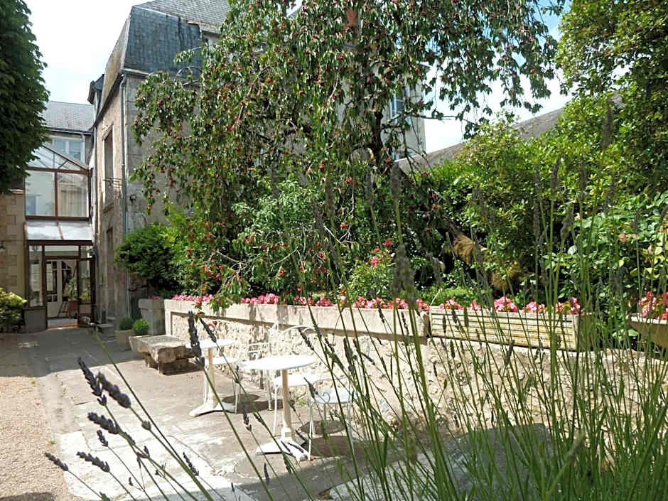 Hôtel Grand Monarque