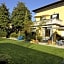 Al Porto Di Lucca B&B