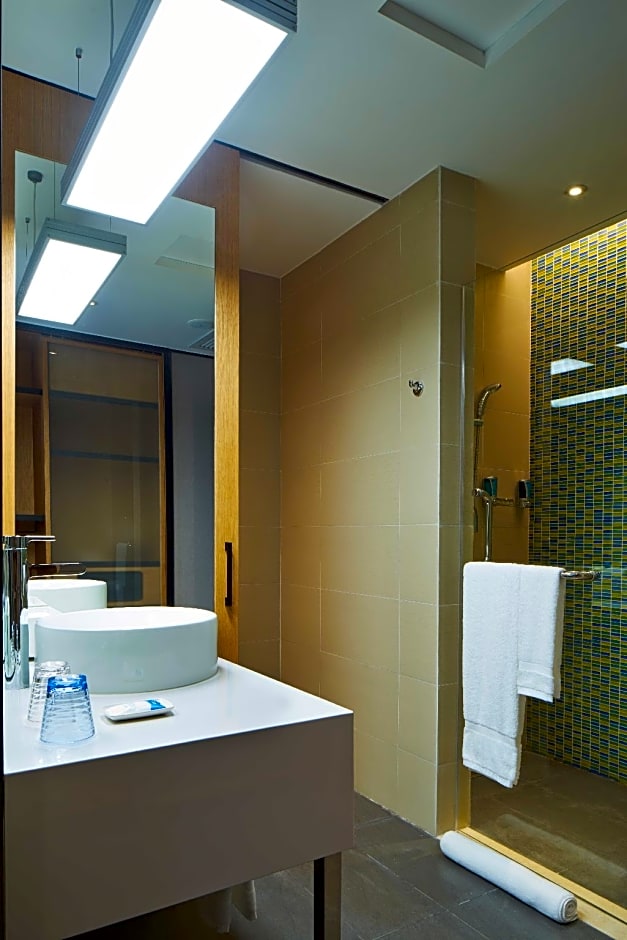 Aloft Dongguan Songshan Lake