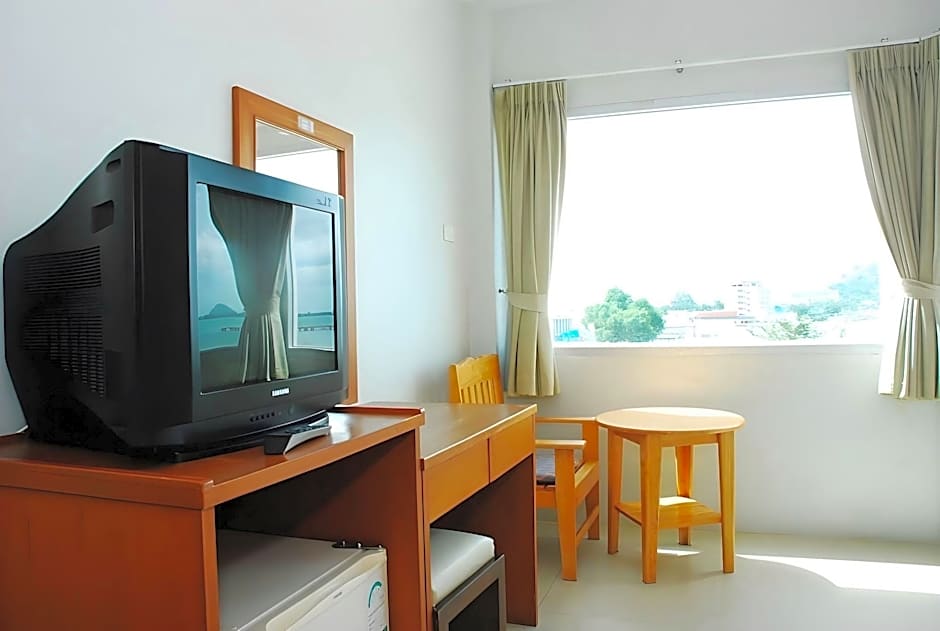 Prachuap Beach Hotel