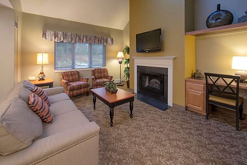 Photo 1 of 8 of Villa 3 Bedroom 2 King Beds and 1 Queen Bed