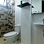 RedDoorz @ Junquera Extension Cebu