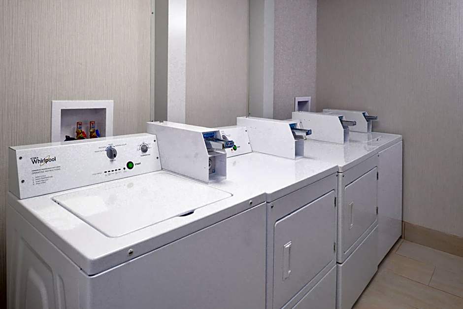 Holiday Inn Express Wixom By IHG