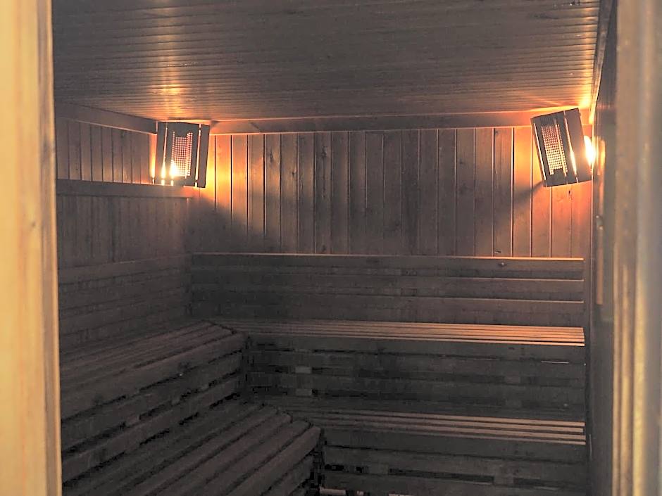 Tullamore Court Hotel