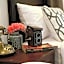 Bloom Boutique Hotel & Cafe