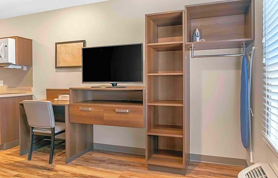 Extended Stay America Suites - Detroit - Rochester Hills