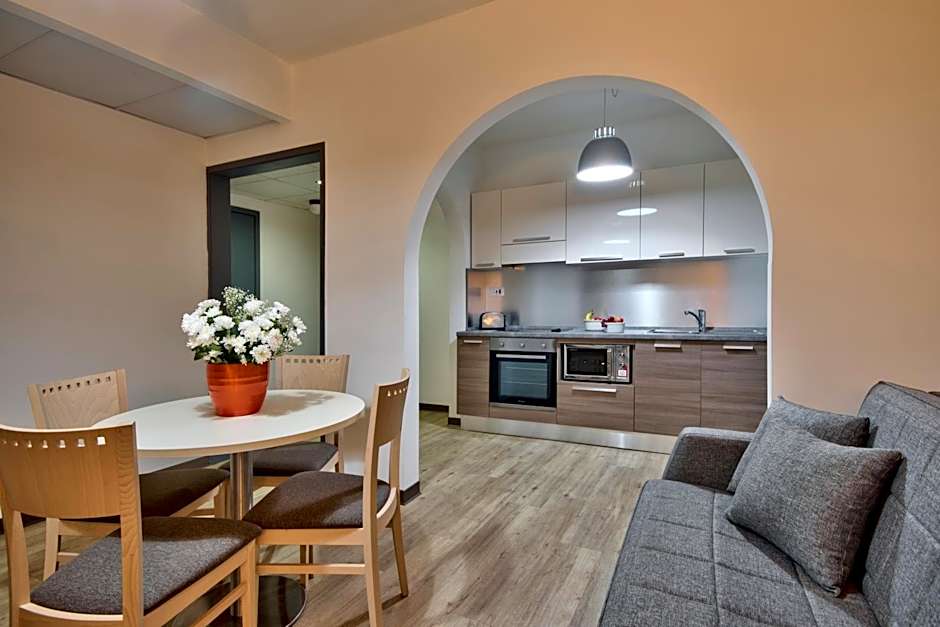 Sunseeker Holiday Complex