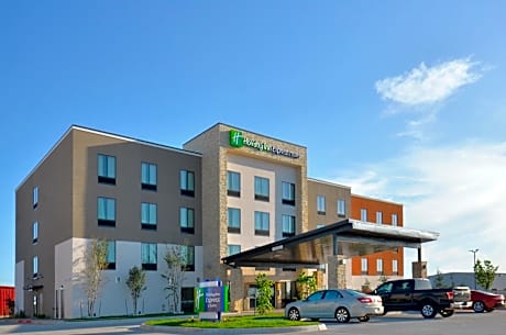 Holiday Inn Express & Suites Oklahoma City Mid - Arpt Area By IHG