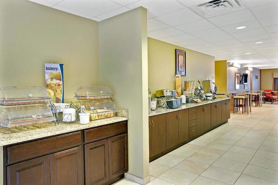 Microtel Inn &amp; Suites By Wyndham Bryson City