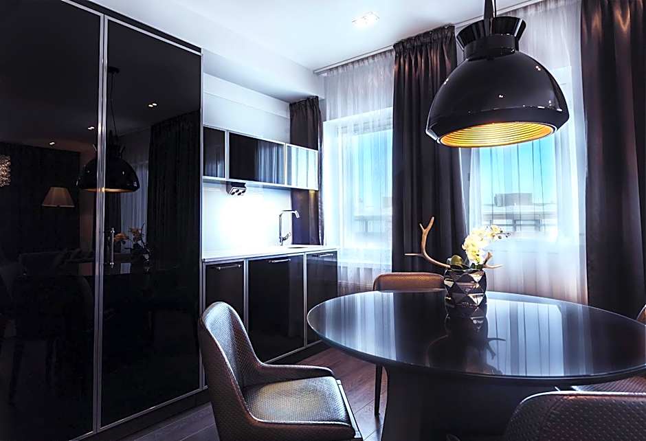 Arctic Light Hotel