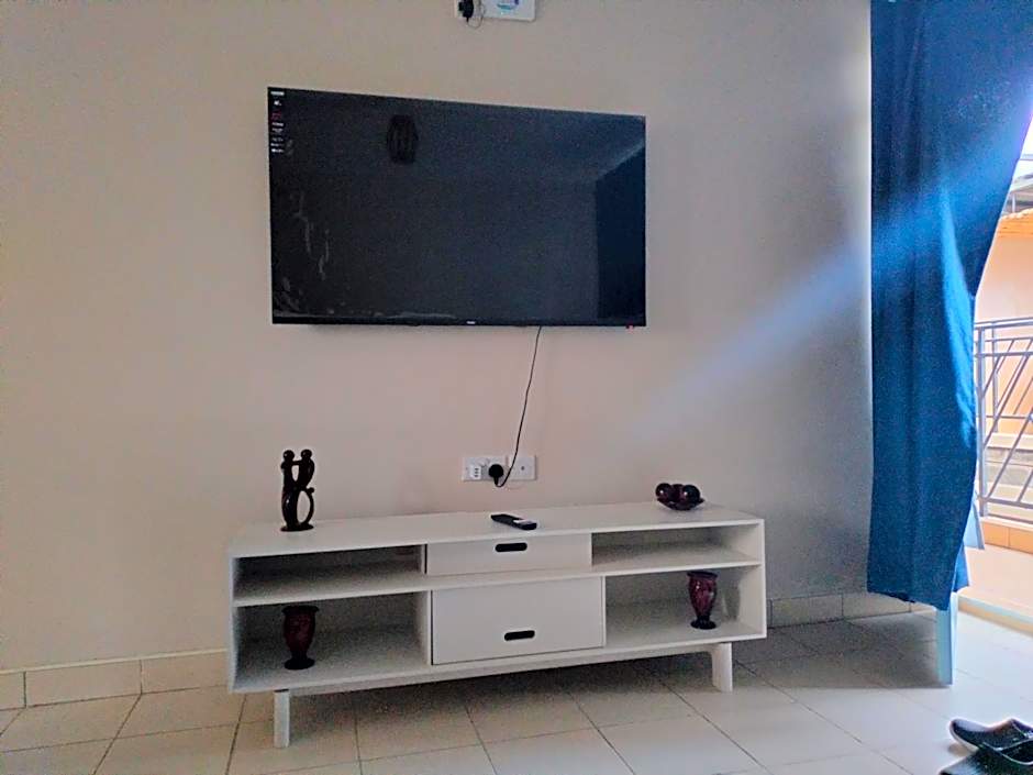 Executive 1&2 Broom Airbnb in Gilgil Nakuru