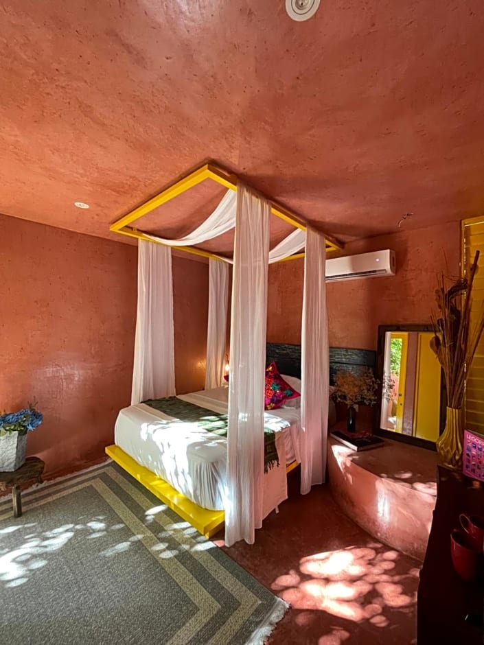 CASA CHAKÁ BOUTIQUE