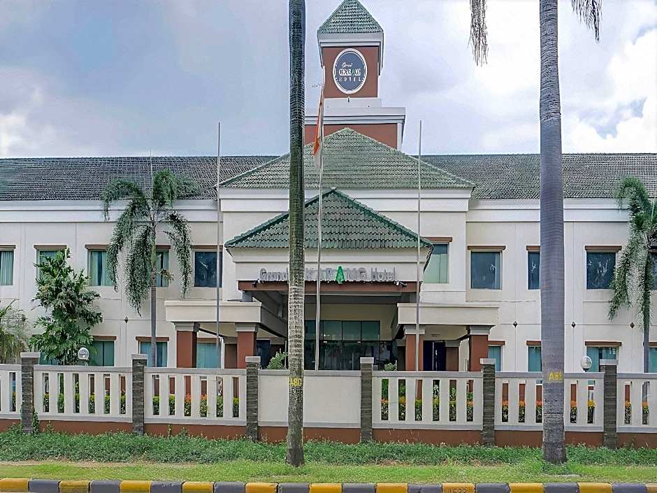 Grand Cikarang Hotel