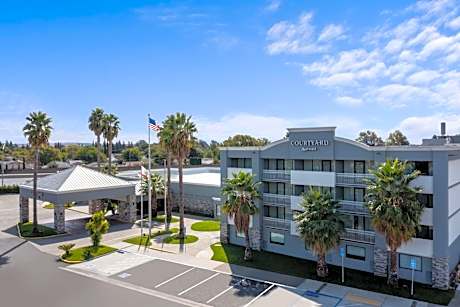 Courtyard by Marriott Fairfield Napa Valley Area