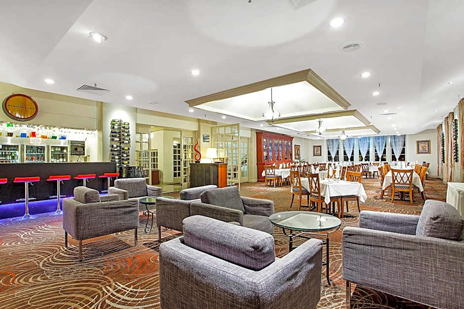 Mercure Maitland Monte Pio