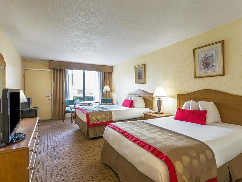 Ramada by Wyndham Houma