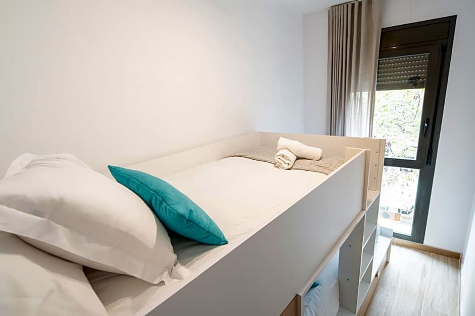 Feelathome Poblenou Beach Apartments