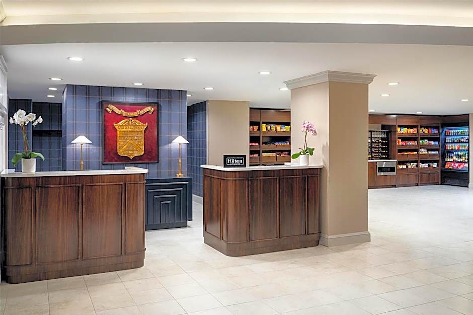 Hilton Orrington / Evanston