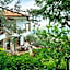 Yialasi Hotel