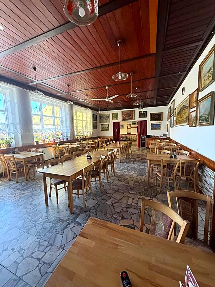 Hotel Chata ve Volarech Šumava