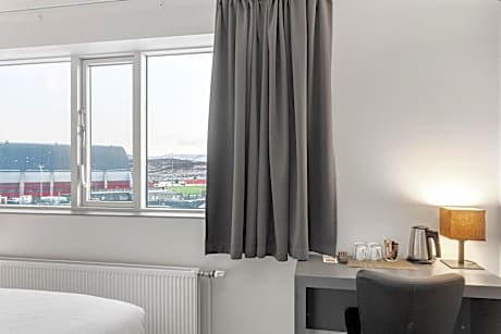 Compact Double with Free Gym Access