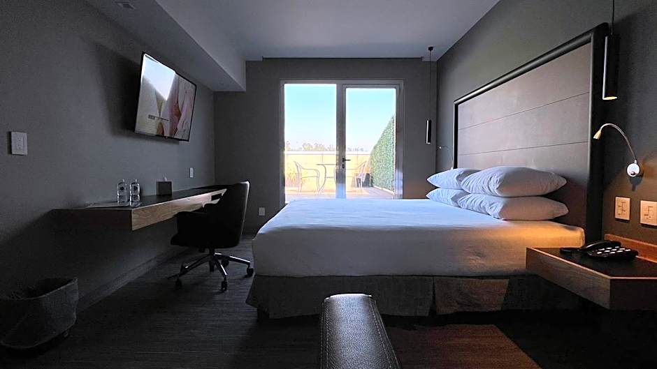 Ramada by Wyndham Mexico City Santa Fe