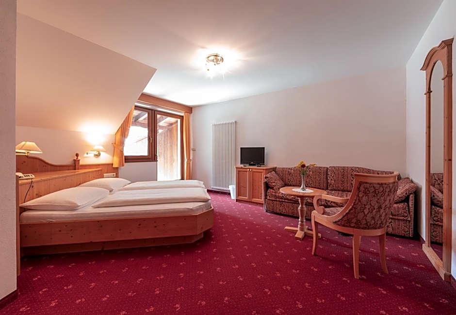 Berghotel zum Zirm