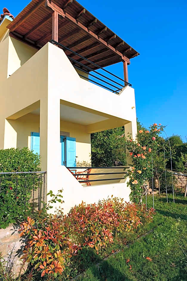 Hotel Dina - Ξενοδοχείο Ντινα