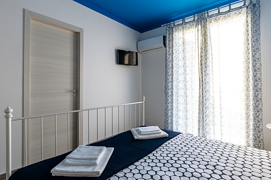 B&B Medusa – St. Flavia, CA