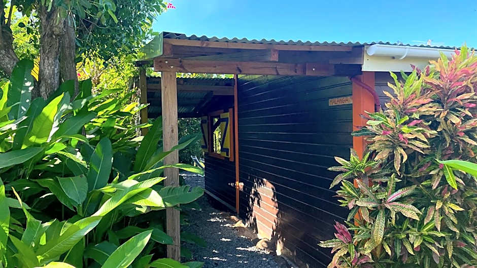 Gite LES CALEBASSIERS