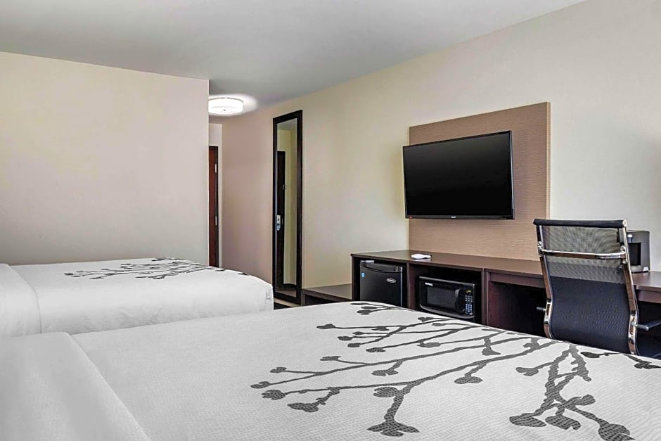 Sleep Inn & Suites