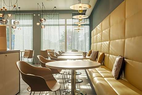 Candlewood Heidelberg by IHG
