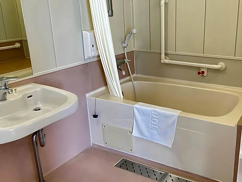 Toyoko Inn Tokuyama-Eki Shinkansen-Guchi
