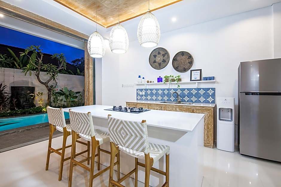 Ambermoon Villa 2