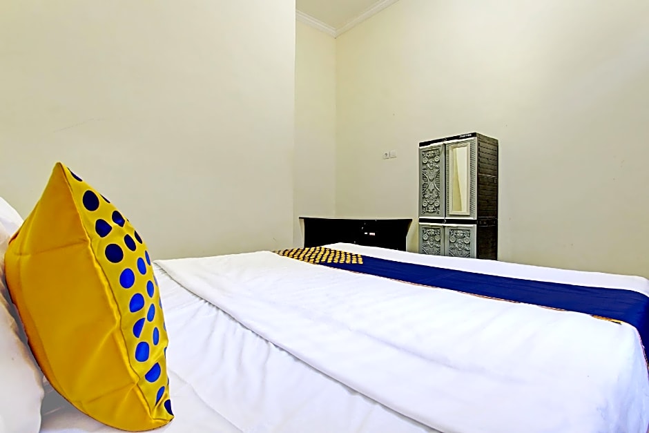 Hotel O Guest House Cemara 1 Syariah
