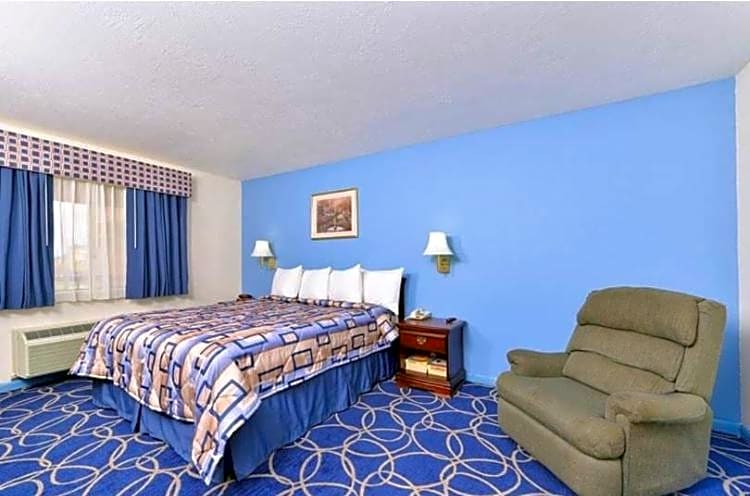 Americas Best Value Inn and Suites Houston/Northwest Brookhollow