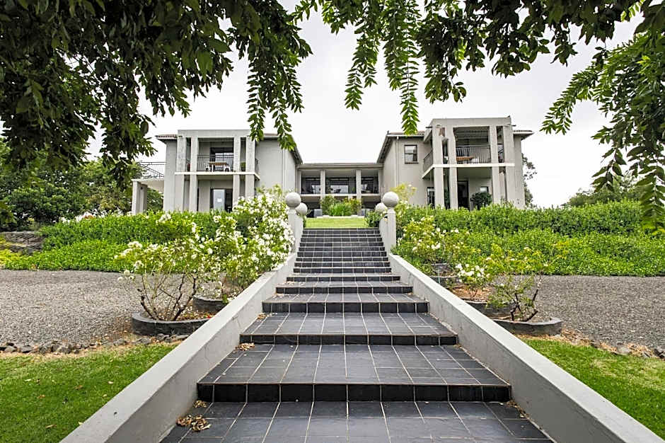 Altissimo Symphony Guesthouse