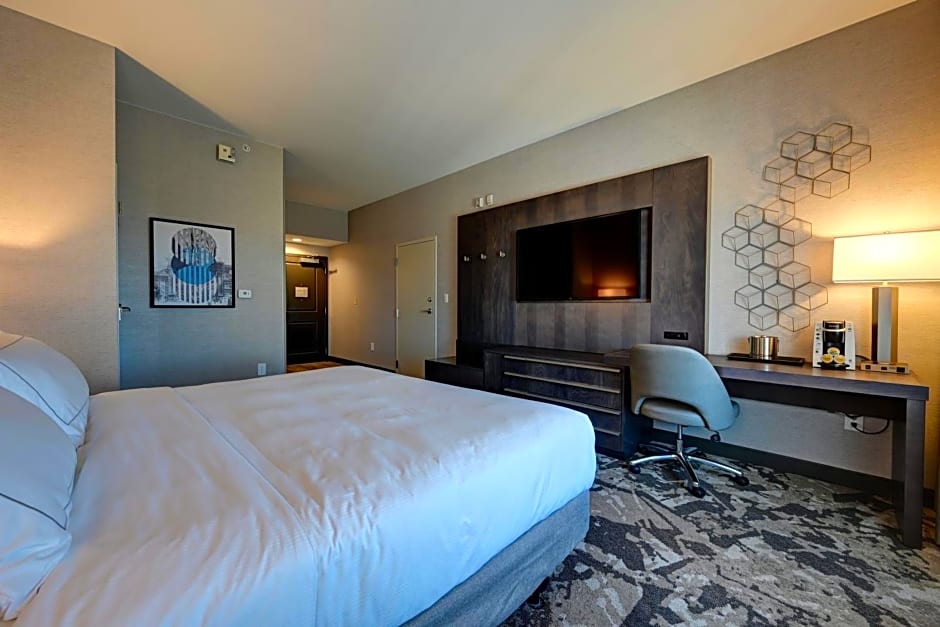 DoubleTree by Hilton Denver International Airport, CO