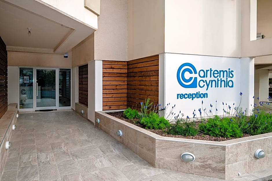 Artemis Cynthia Complex