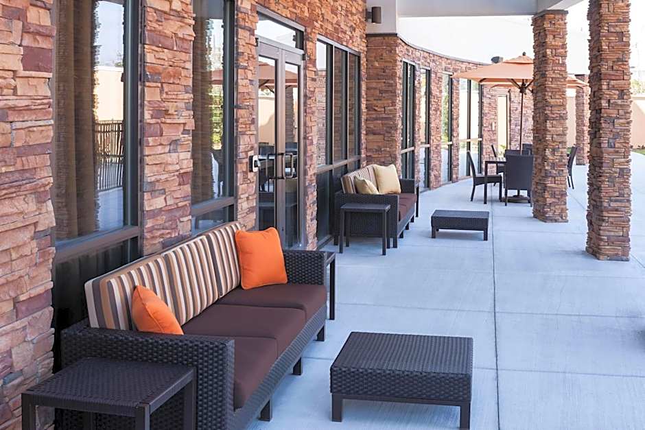 Courtyard by Marriott Houston North/Shenandoah