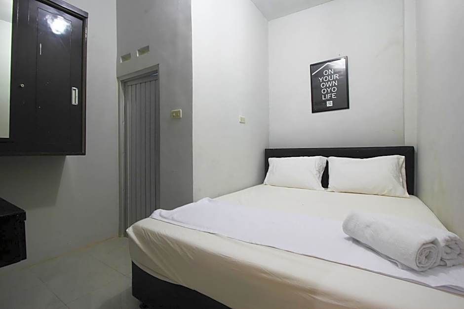 OYO Life 2273 Pratama Homestay