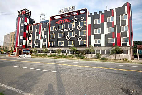 Andong Hotel Gung